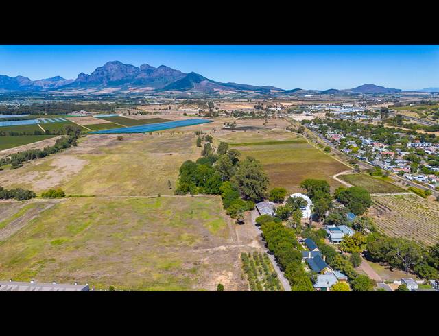 31.60HA VACANT LAND FOR SALE IN PAARL SOUTH
